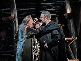 Review: Radvanovsky is a Blazing NORMA, DiDonato Shines in New Met Production Image