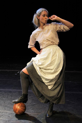 EDINBURGH 2017: A Day At The Fringe- Eve Pearson-Wright Image