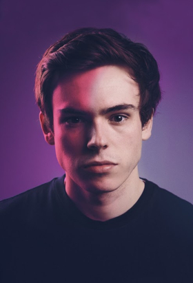 EDINBURGH 2017 - Review: RHYS JAMES: WISEBOY, Pleasance Courtyard Image
