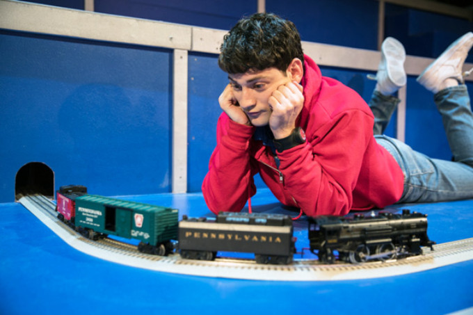 Review: THE CURIOUS INCIDENT OF THE DOG IN THE NIGHT-TIME at Pioneer Theatre Company Image