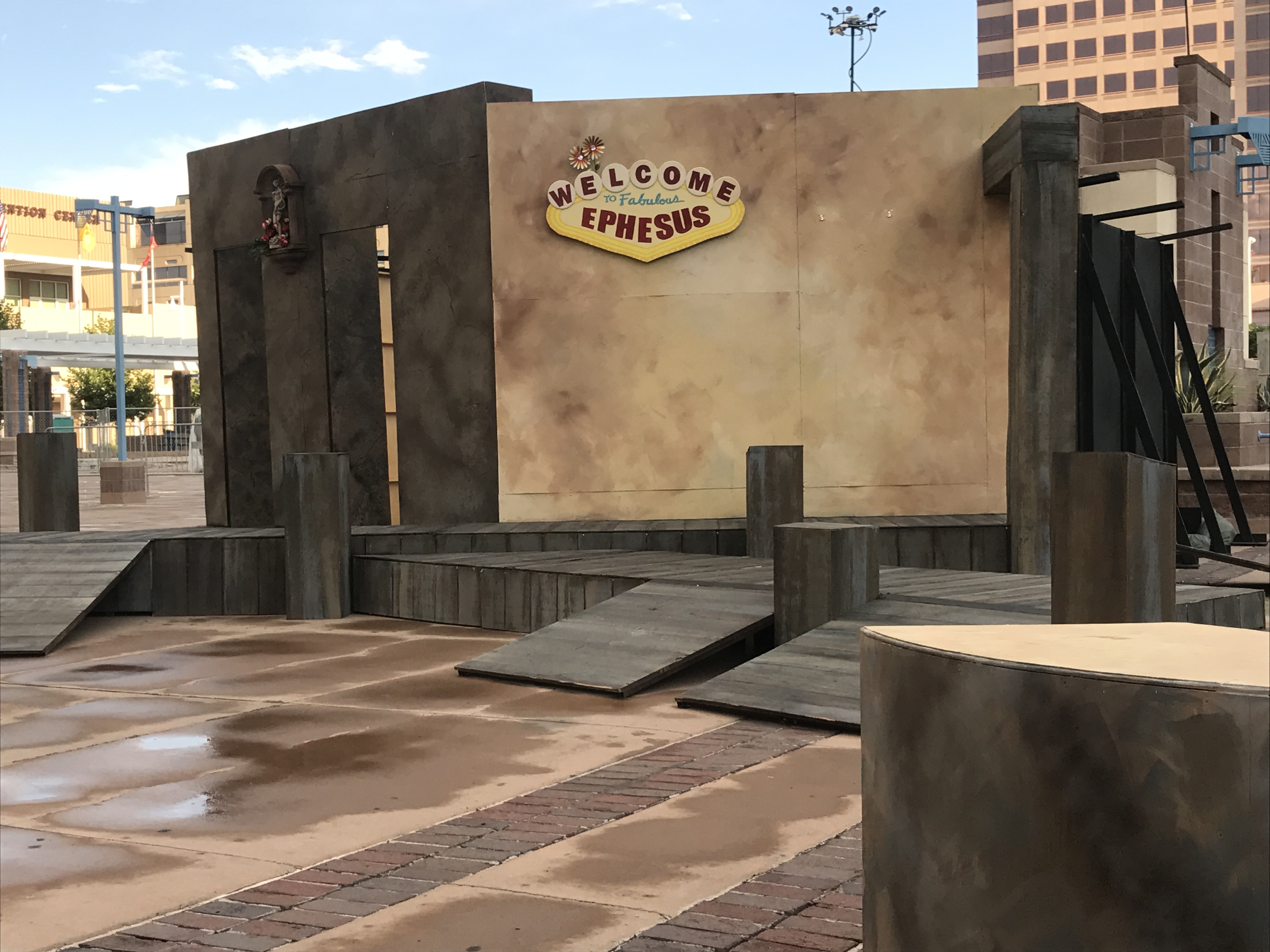 Review: THE COMEDY OF ERRORS at The Civic Plaza Image