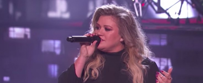 VIDEO: Kelly Clarkson Performs 'Love So Soft' on AMERICA'S GOT TALENT Finale Video