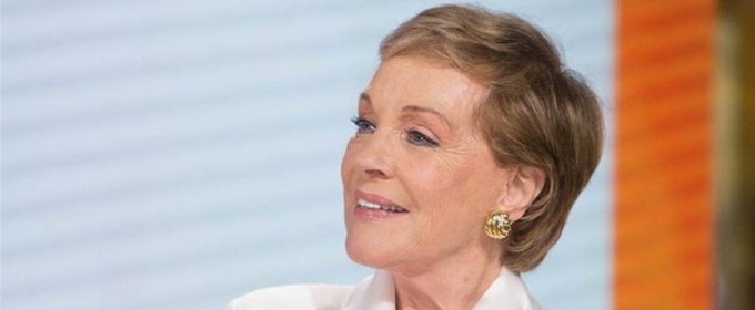 VIDEO: Julie Andrews On MARY POPPINS RETURNS' Emily Blunt: 'I'm a Huge Fan' Video
