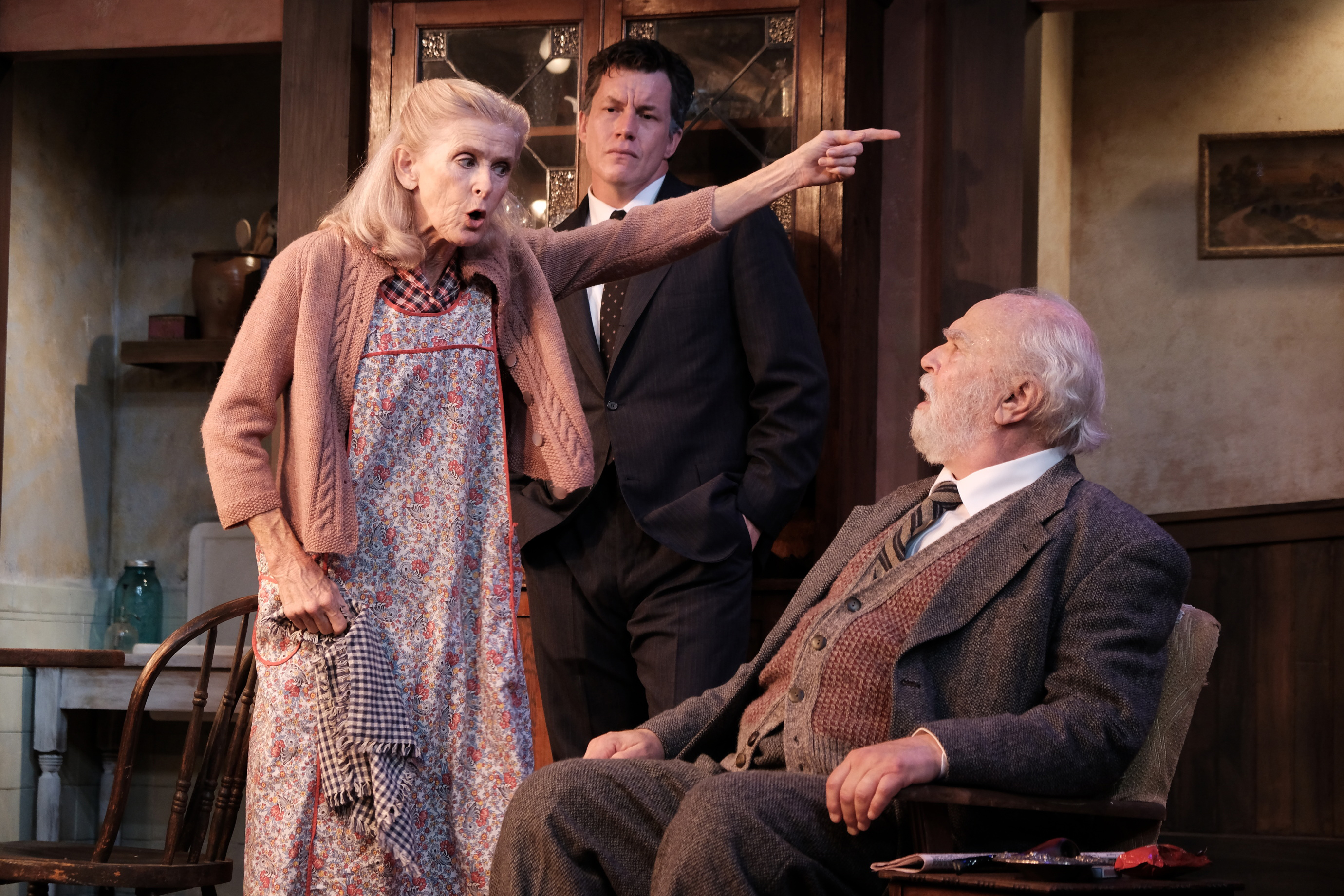 Review: DA at Virginia Repertory Theatre Image