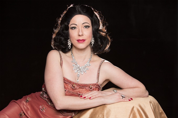 Solo Show From New York HEDY! THE LIFE & INVENTIONS OF HEDY LAMARR to Make South African Debut at Alexander Bar Solo Show From New York HEDY! THE LIFE & INVENTIONS OF HEDY LAMARR to Make South African Debut at Alexander Bar