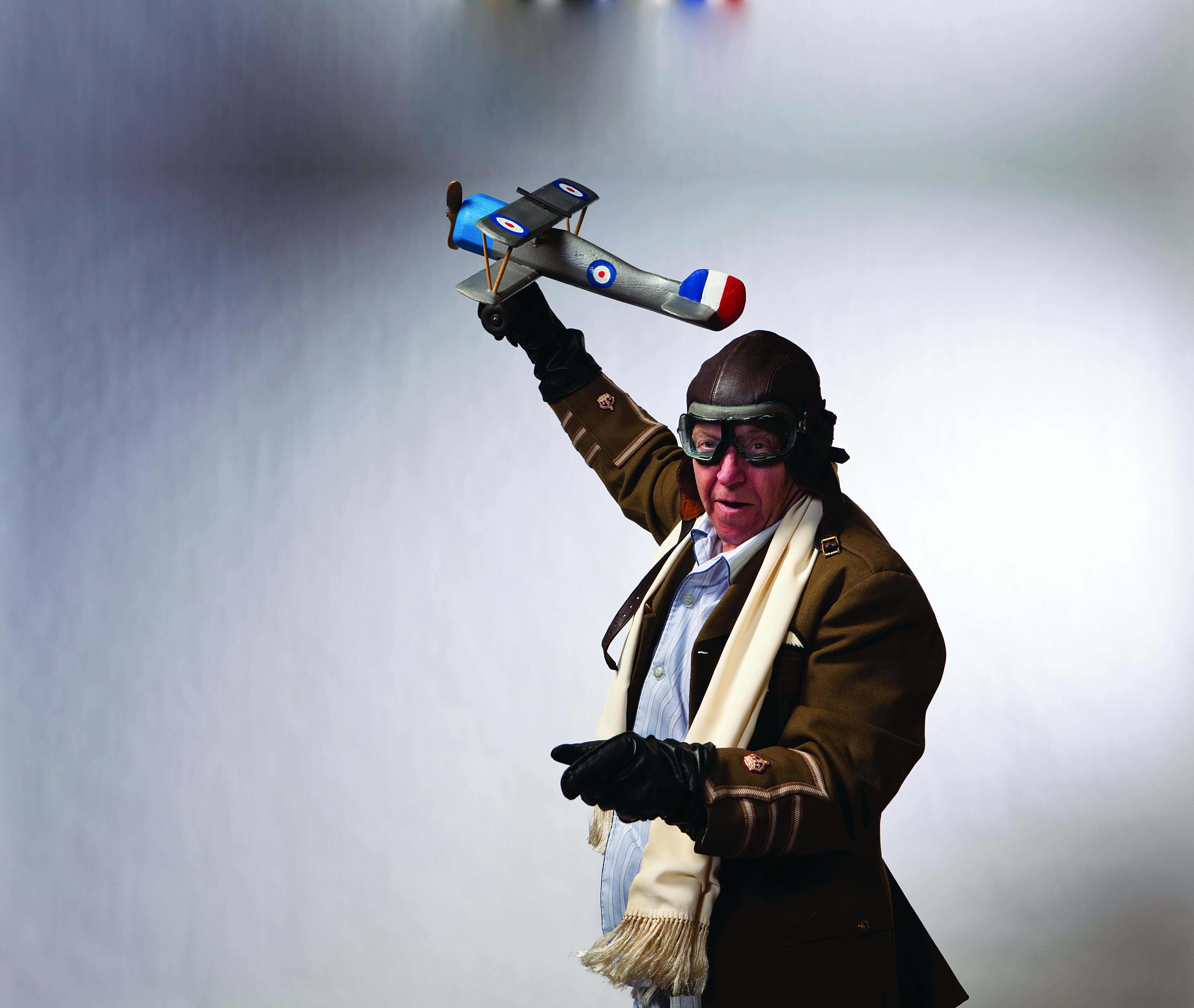 Review: Masterful Storytelling in Soulpepper's BILLY BISHOP GOES TO WAR Image
