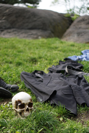 Naked Shakespeare to Return to Brooklyn with All-Male HAMLET Image