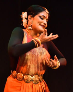 Dancer Geeta Chandran Performs In JNU For SPICMACAY Today Image