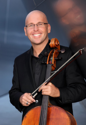 Cellist Robert deMaine Opens CMSDetroit 2017-18 Season Image