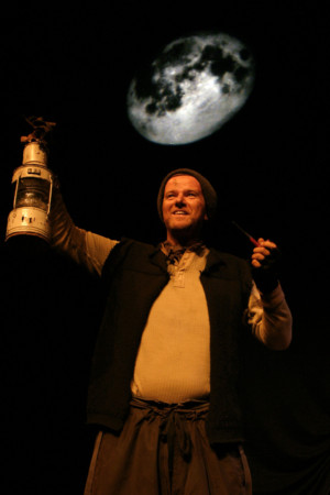 TOM CREAN - ANTARCTIC EXPLORER Returns to the Everyman Image
