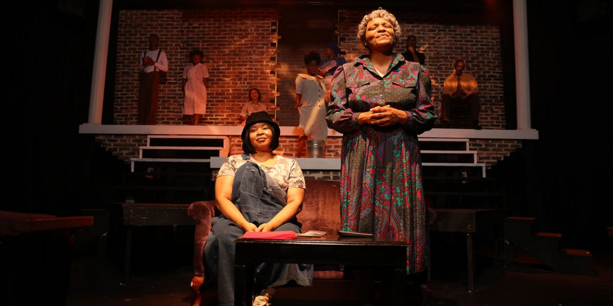 'Heartbreaking, breathtaking and powerful': Kenley Smith's FAN ME WITH A BRICK Provides a Photo