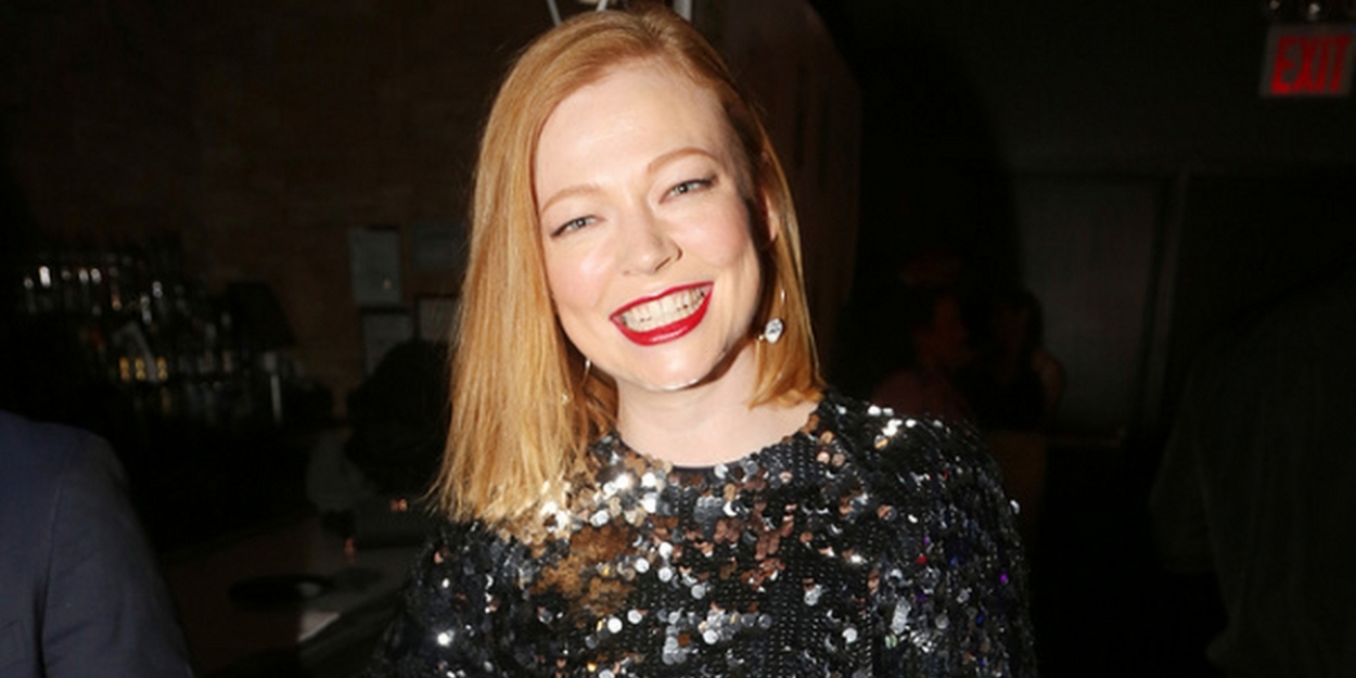 'There's Nothing Like Live Theatre': Sarah Snook on Body-Shaming and Returning to the Stage 