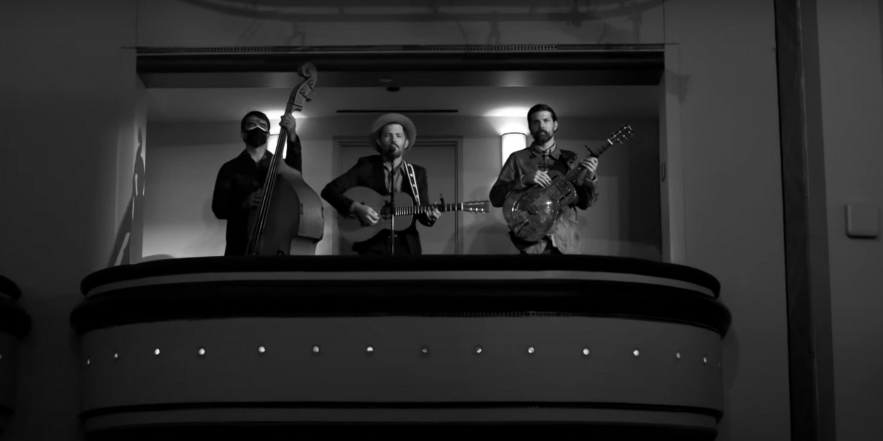 VIDEO: The Avett Brothers Perform 'I Go To My Heart' on THE TONIGHT SHOW Video