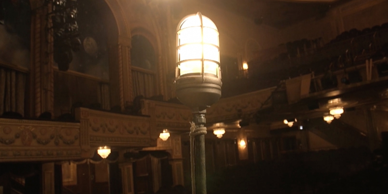VIDEO: Jujamcyn Theaters Spreads Holiday Love Video