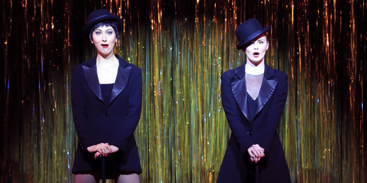 Review: CHICAGO at Dutch Apple Dinner Theatre  Image