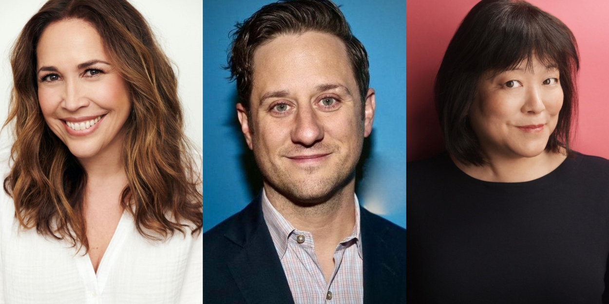 Andréa Burns, Christopher Fitzgerald, Ann Harada, and More Join Donna Murphy in DEAR WORLD Photo