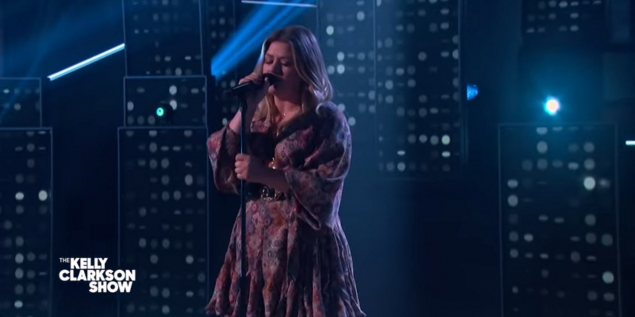 VIDEO: Kelly Clarkson Covers 'Love Me Like a Man' Video