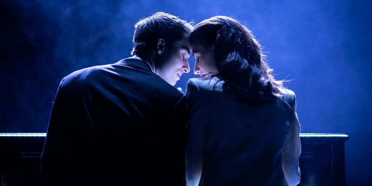 Review THE LAST FIVE YEARS, Garrick Theatre