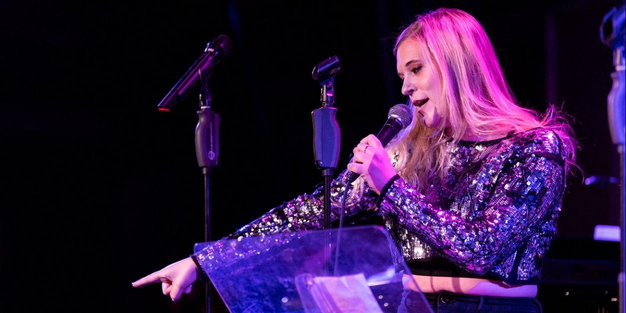 Photos: 54 SINGS HILARY DUFF At Feinstein's/54 Below