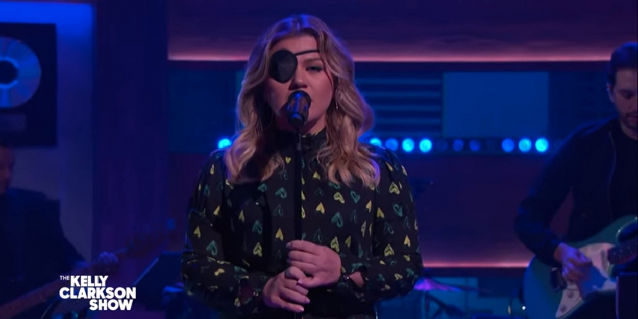 VIDEO: Kelly Clarkson Covers 'I Can't Make You Love Me' Video