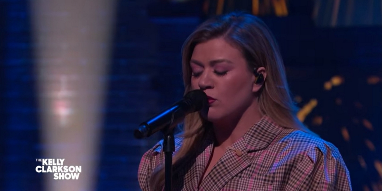 VIDEO: Kelly Clarkson Covers 'Cold' by Annie Lennox Video