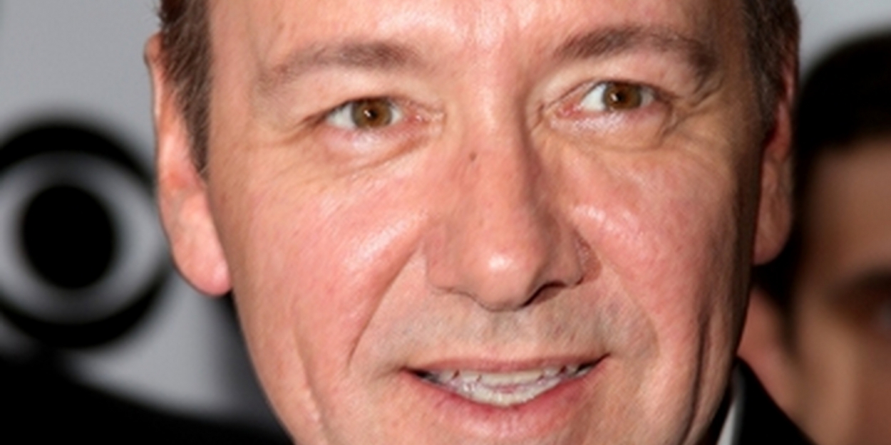 TWITTER WATCH: Spacey 'Tweets' On Letterman. 'Dave says hi' Video