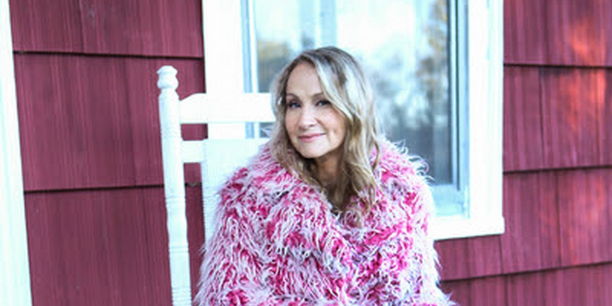 Joan Osborne Returns To Café Carlyle(02)