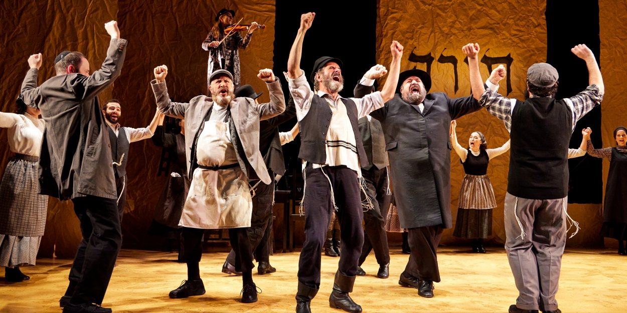 Photos: First Look at FIDDLER ON THE ROOF In Yiddish at New World Stages
