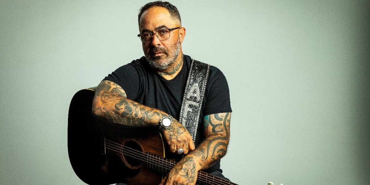 Aaron Lewis to Bring 2023 Acoustic Tour 'Poolside' at Red Rock Resort  Image