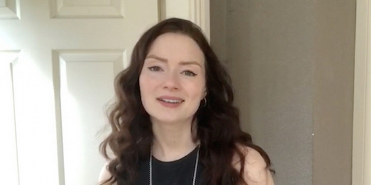 Living Room Concerts: BAT OUT OF HELL's Christina Bennington Sings 'It's All Coming… Video