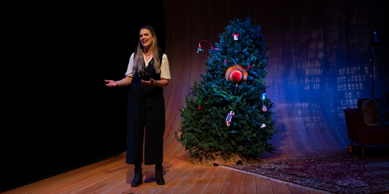 Review: THE TWELVE DATES OF CHRISTMAS will gift you with laughter this holiday season! 