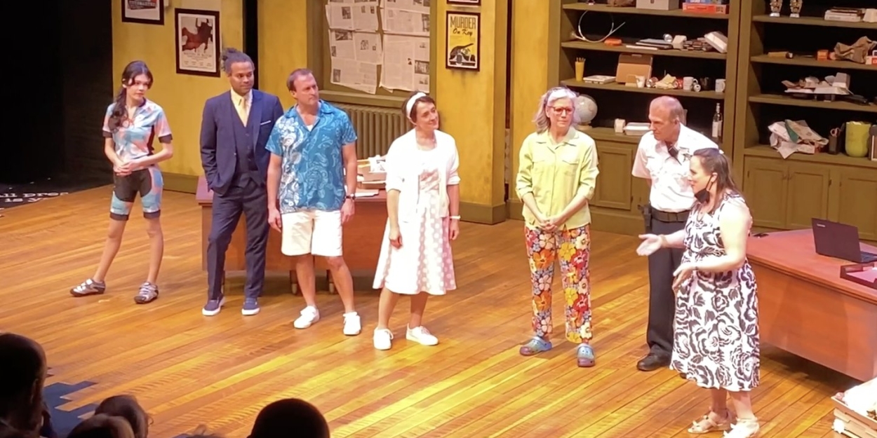 The Cast of DEADLINE at the Loft Theatre Takes Opening Night Bows Video