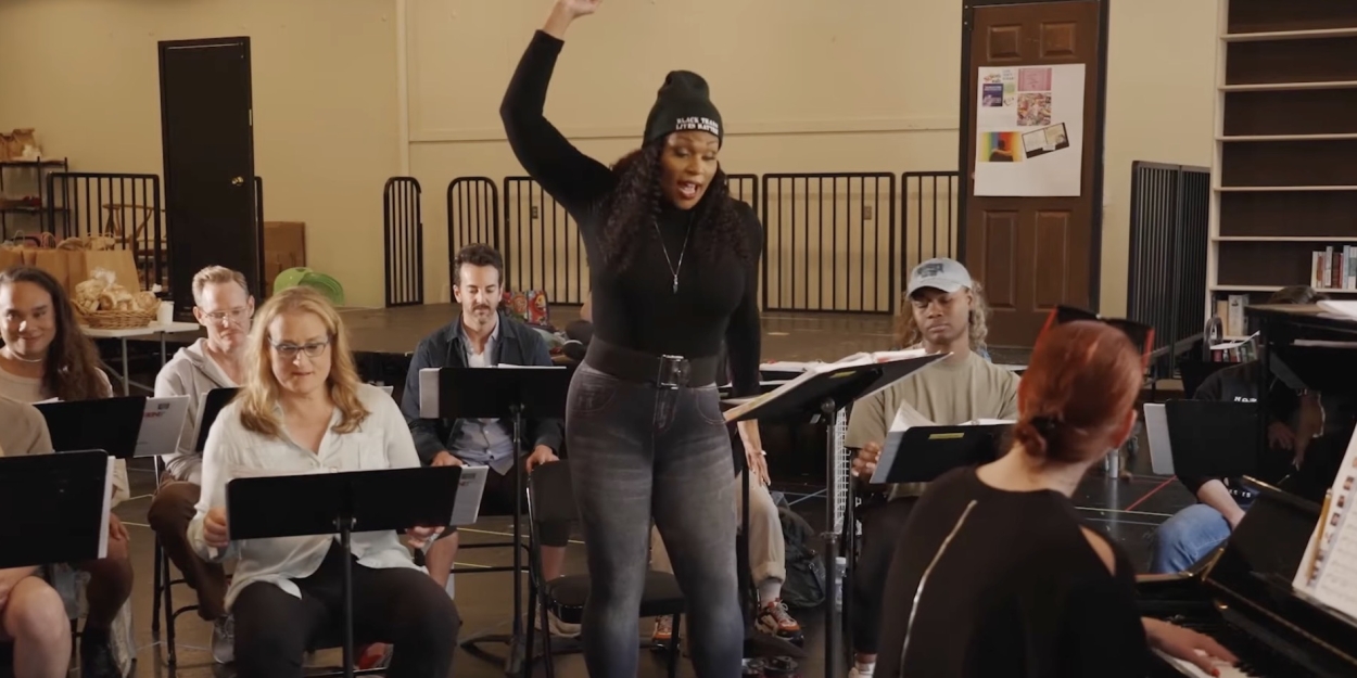 VIDEO: Peppermint & Daya Curley Sing 'Chosen Family' from A TRANSPARENT MUSICAL