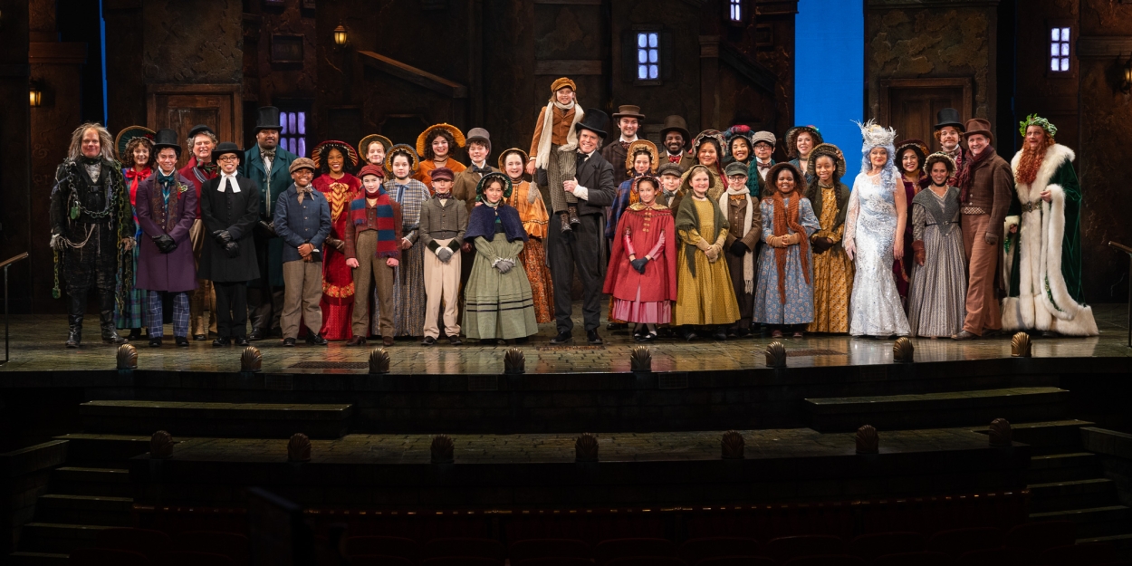 Photos: First Look at A CHRISTMAS CAROL at Milwaukee Repertory Theater Photo