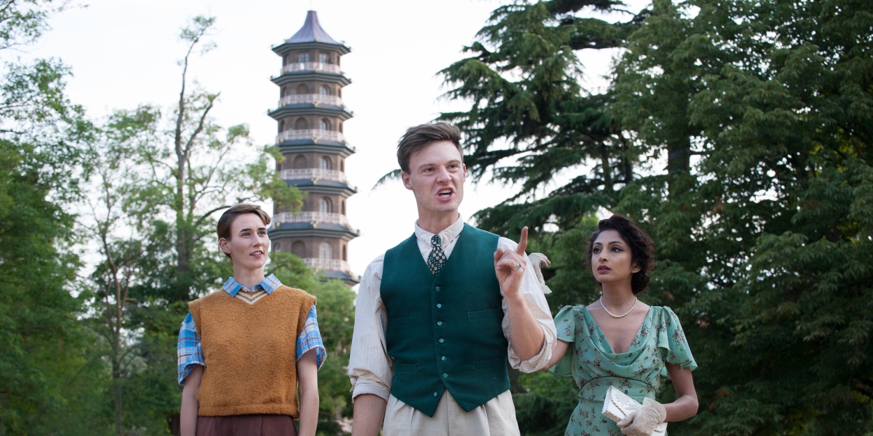 Review: TWELFTH NIGHT, Kew Gardens Theatre  Image