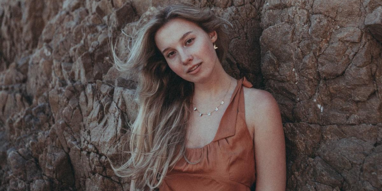 Sydney Rose Unveils New Single 'Bedroom Floor'  Image