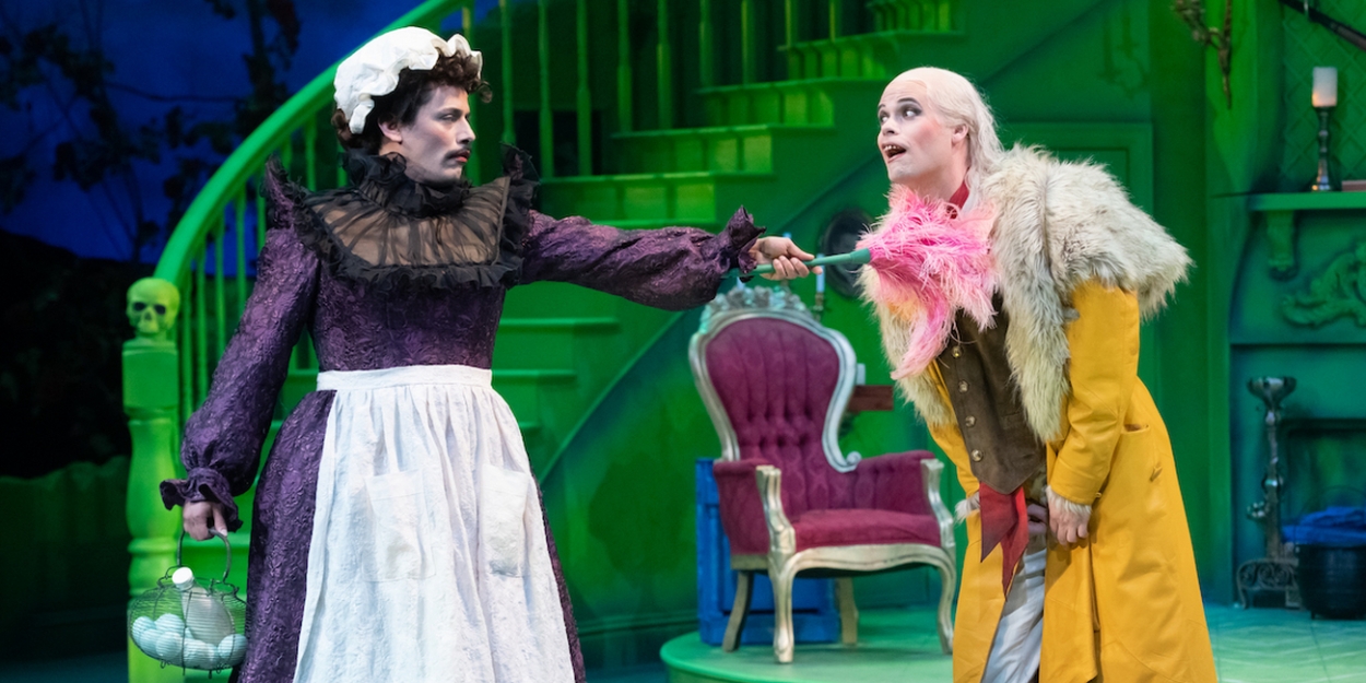 New EDGE Review: The Mystery of Irma Vep @ Court Theatre – Chicago Theatre  Addict