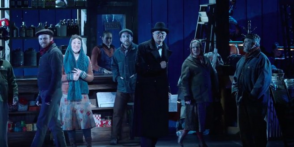 VIDEO: Watch Clips From SMOKY MOUNTAIN CHRISTMAS CAROL; Plus Dolly Parton Gives a… Video