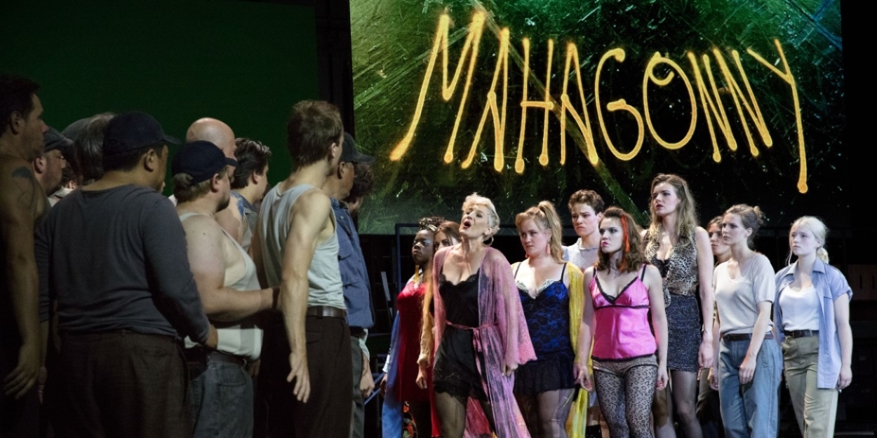 Review: AUFSTIEG UND FALL DER STADT MAHAGONNY at Grand Théâtre 