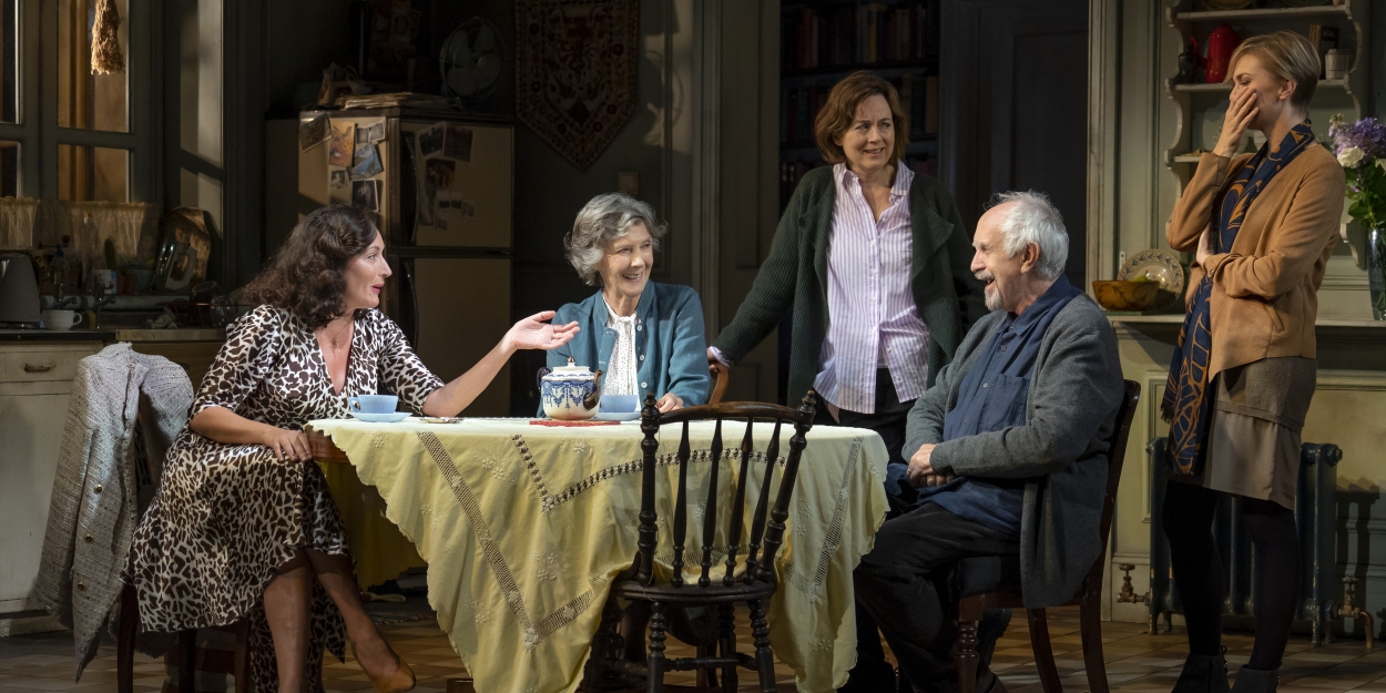 TV: Watch Highlights of Jonathan Pryce & Eileen Atkins THE HEIGHT OF THE STORM on… Video