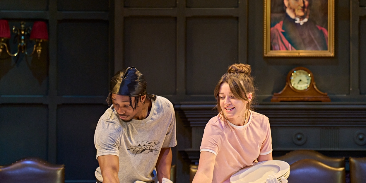 Photos First Look at THE SNAIL HOUSE at Hampstead Theatre