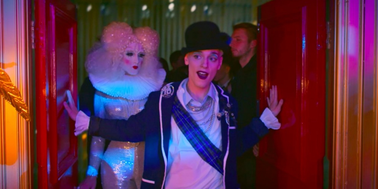 BWW EXCLUSIVE: Watch a New Clip From Amazon's EVERYBODY'S TALKING ABOUT JAMIE Movie Video