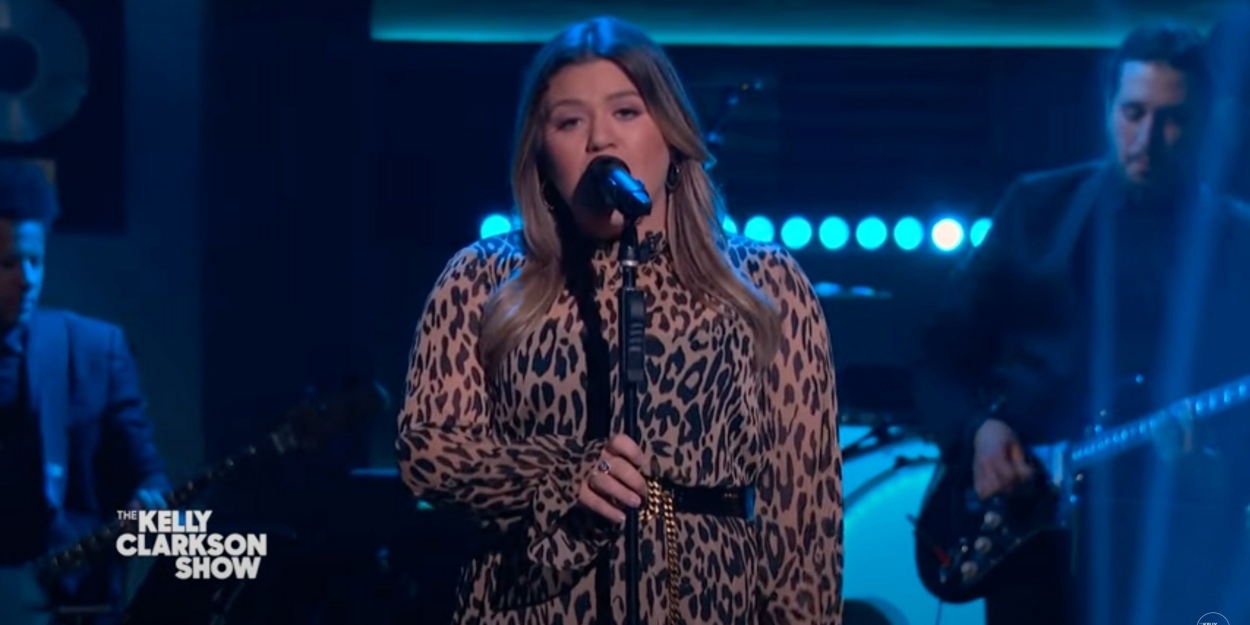 VIDEO: Kelly Clarkson Covers 'What A Girl Wants' Video