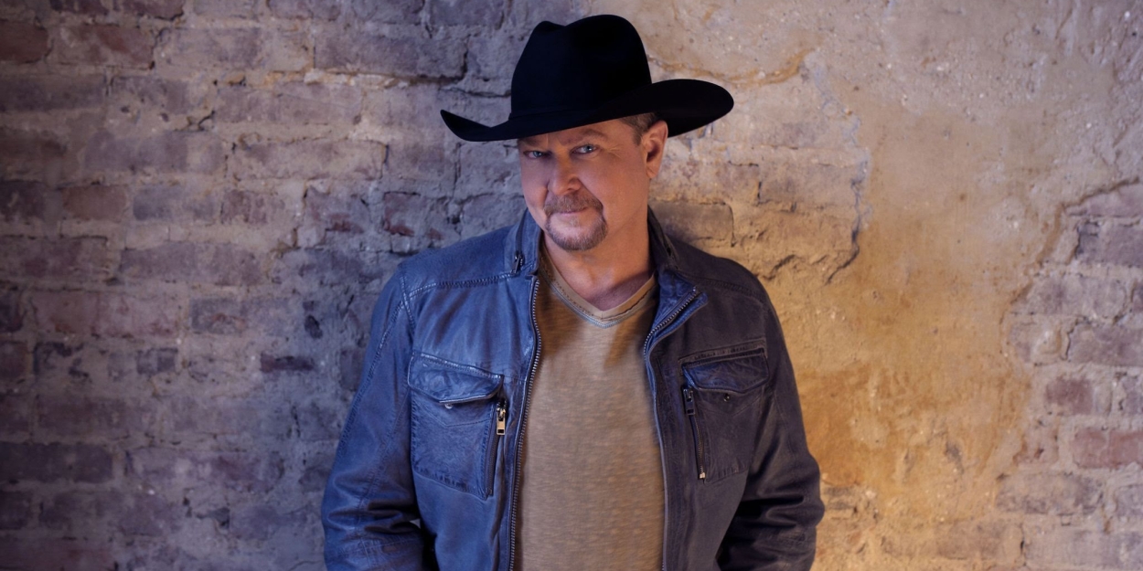 Tracy Lawrence to Share Commemorative Album 'Live At Billy Bob's Texas' 