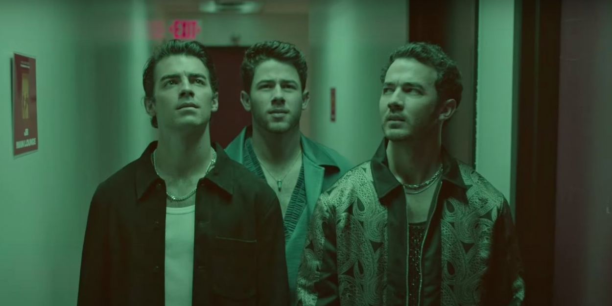 VIDEO Jonas Brothers Get Roasted in New Netflix Special Promo