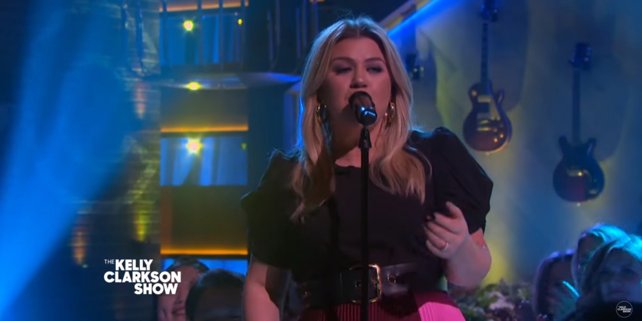 VIDEO: Kelly Clarkson Performs 'Everybody Got Their Something' on THE ...