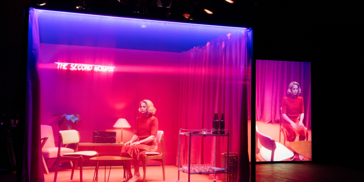 Photos: First Look at Ruth Wilson in THE SECOND WOMAN at the Young Vic Theatre Photo