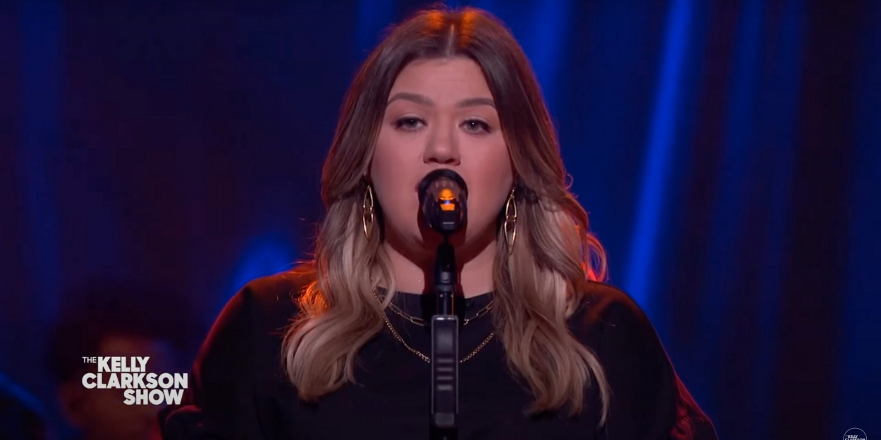VIDEO: Kelly Clarkson Covers 'You've Really Got a Hold On Me' Video