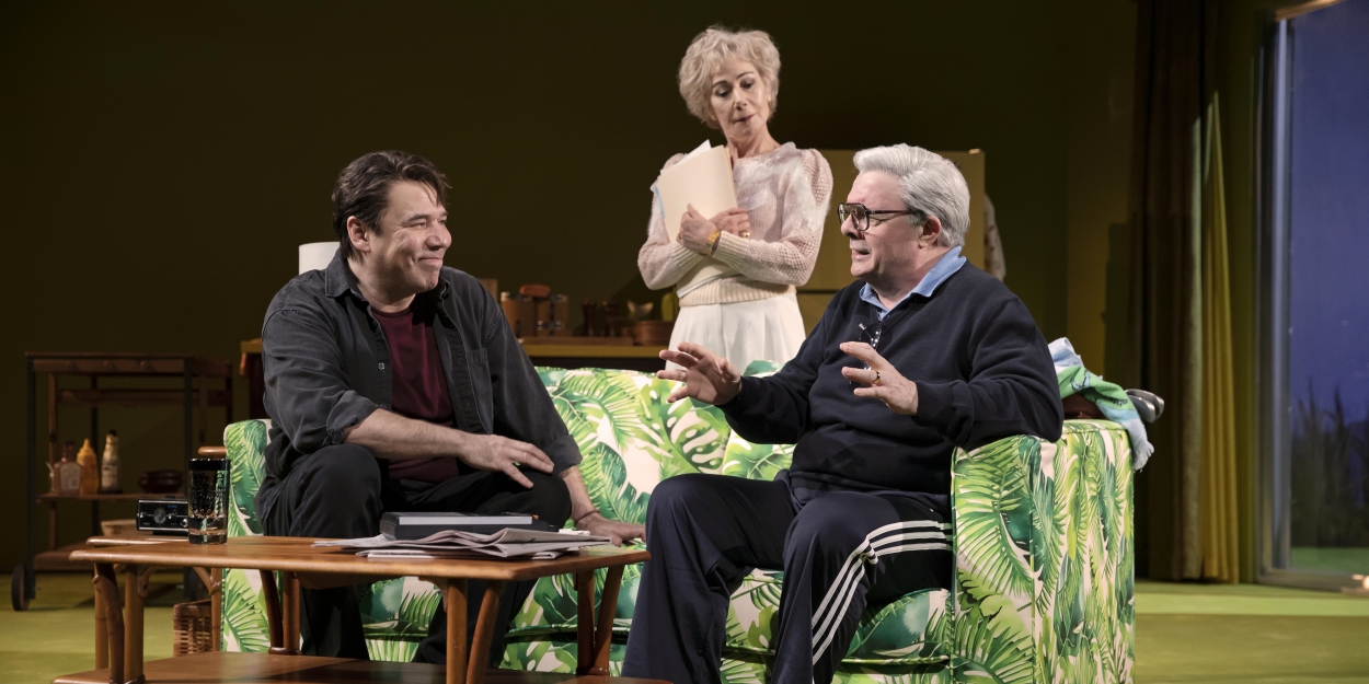 Review Roundup: PICTURES FROM HOME Opes On Broadway, Starring Nathan Lane, Danny Burstein & Zoë Wanamaker - Vimarsana News