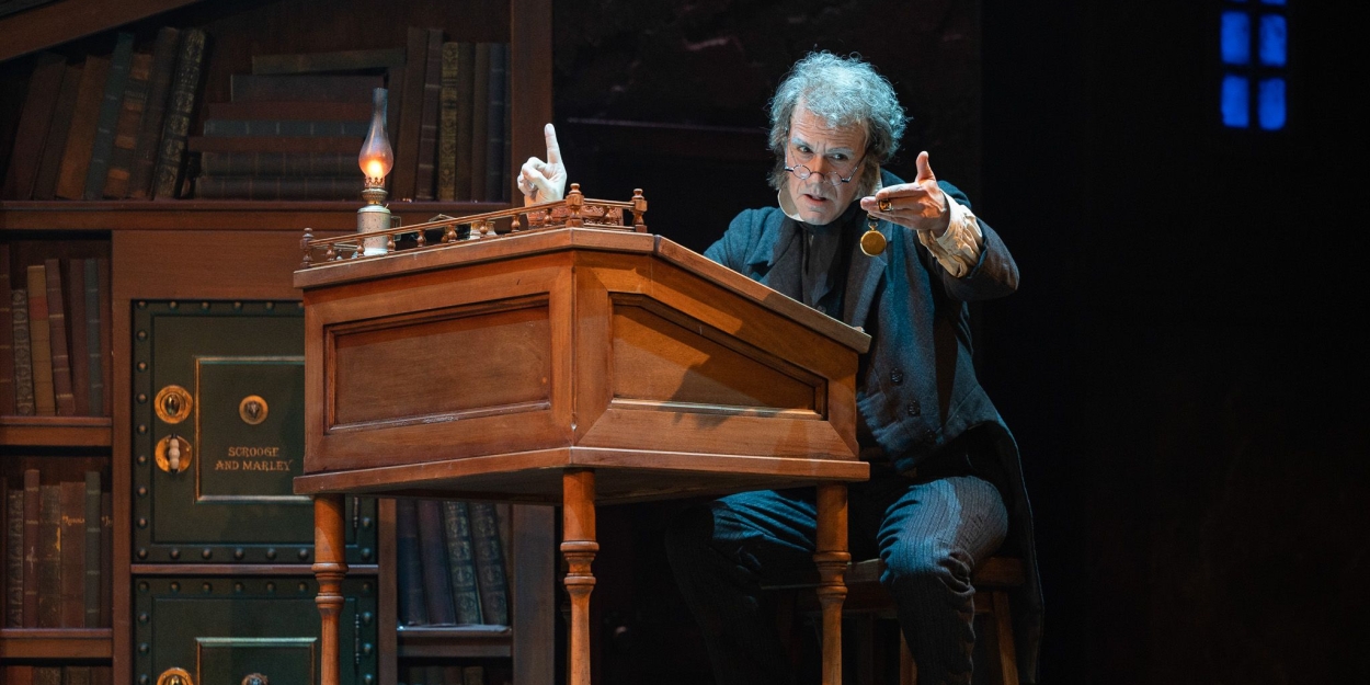 Review: A CHRISTMAS CAROL Remains a Gift to be Treasured at the MILWAUKEE REP  Image